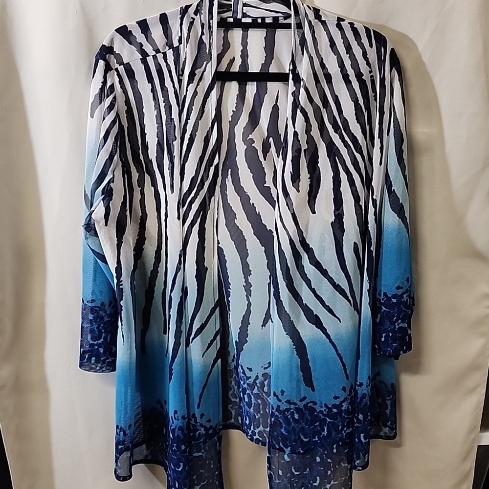 Chicos Travelers Collection Mesh Zebra Black White Blue Print Cardigan Size 3 XL